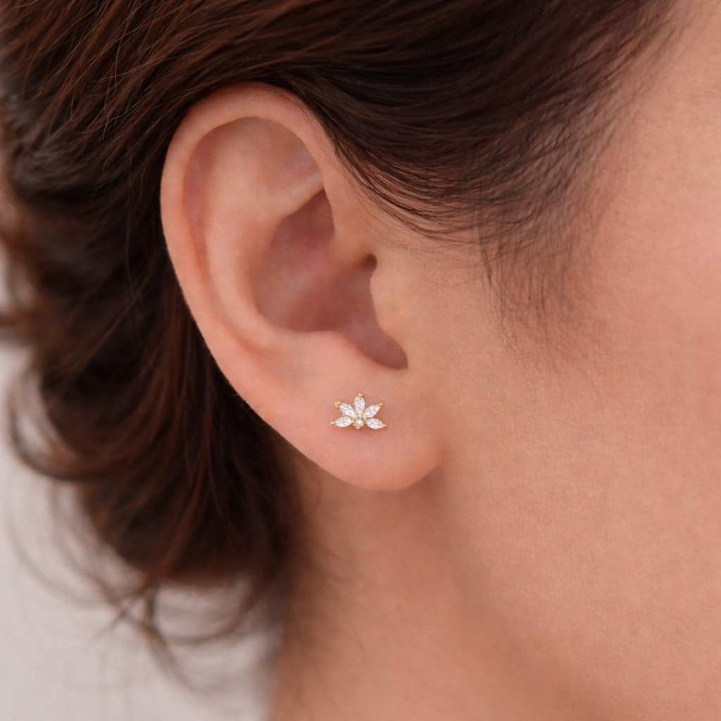 10k gold earrings 14k gold earrings 18k gold earrings solid gold earrings real gold earrings yellow gold earrings white gold earrings rose gold earrings gold plated earrings