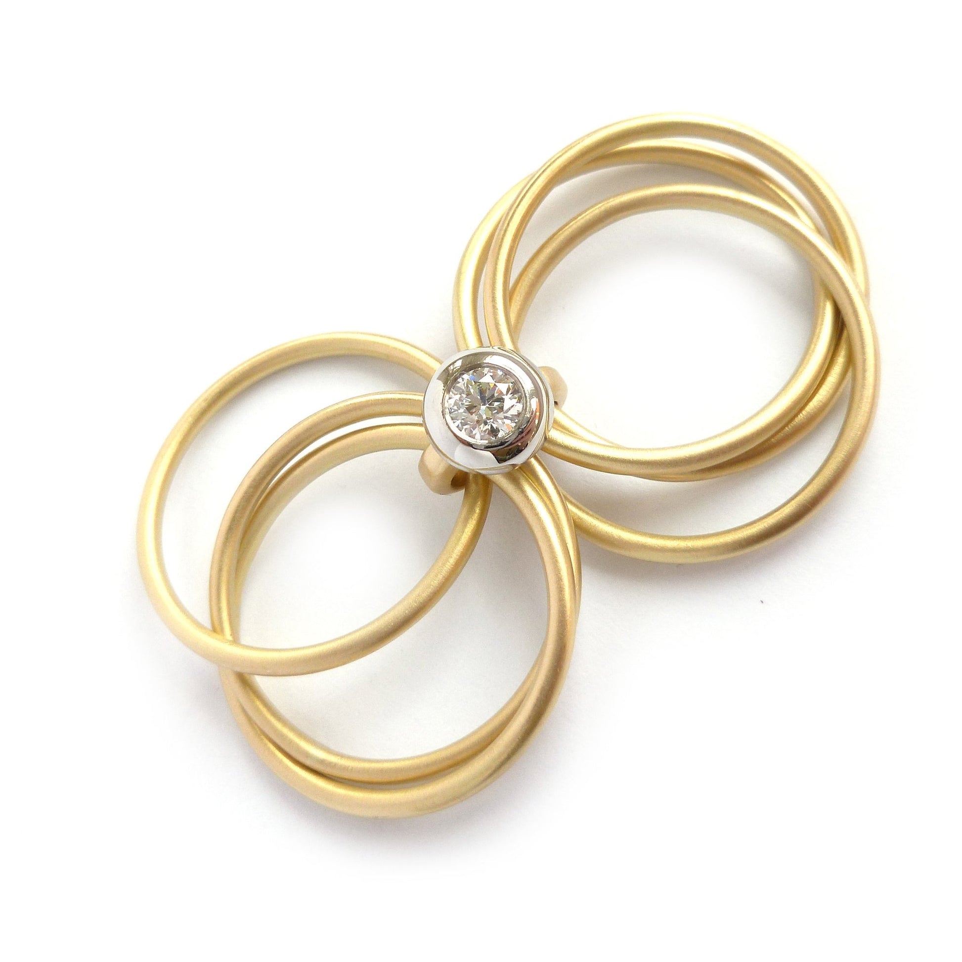 Bezel_set_Diamond_Ring_