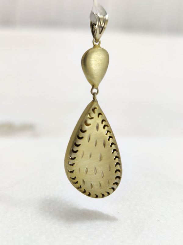 elegant halo pear simulated diamond pendant