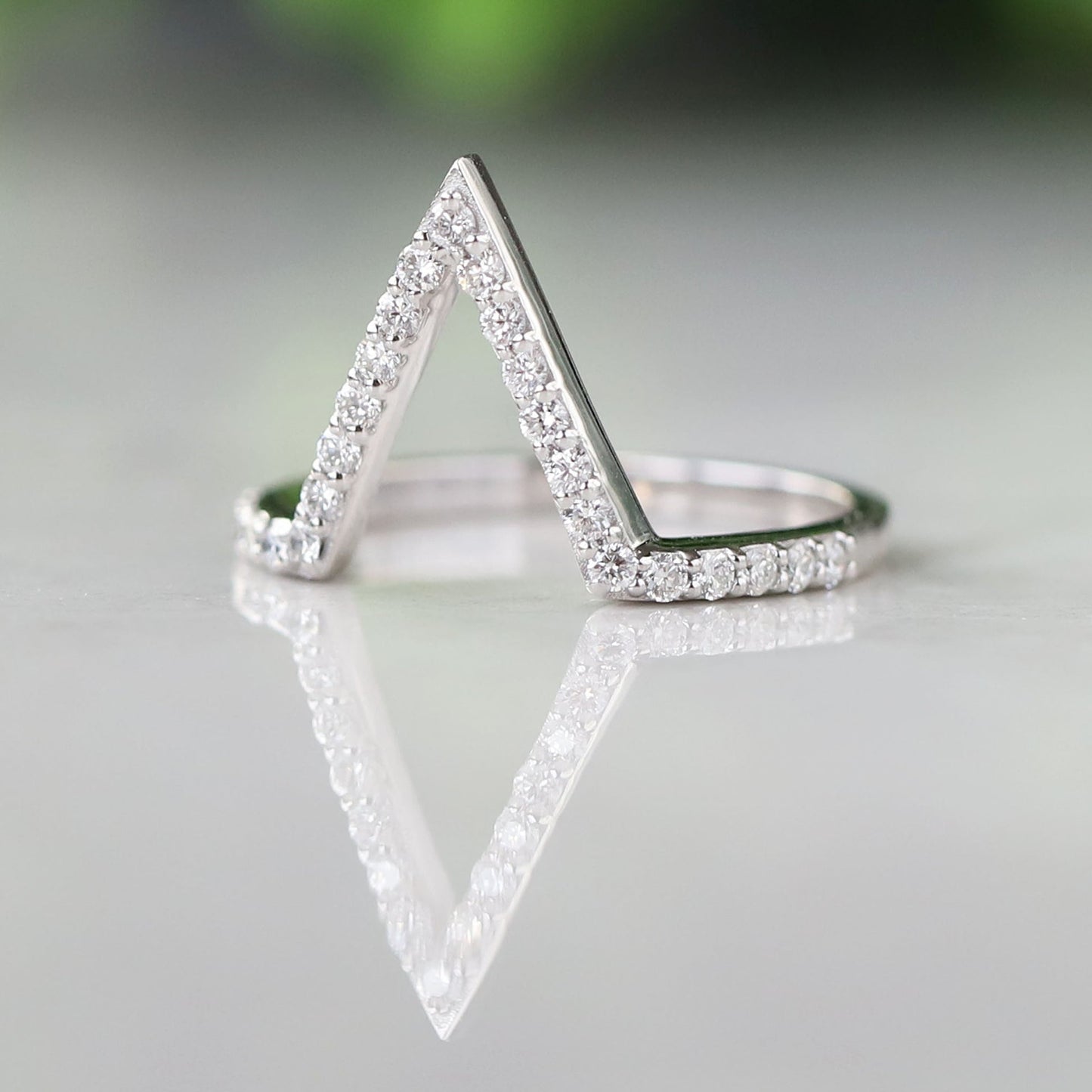 Gorgeous Diamond Ring, Chevron Band