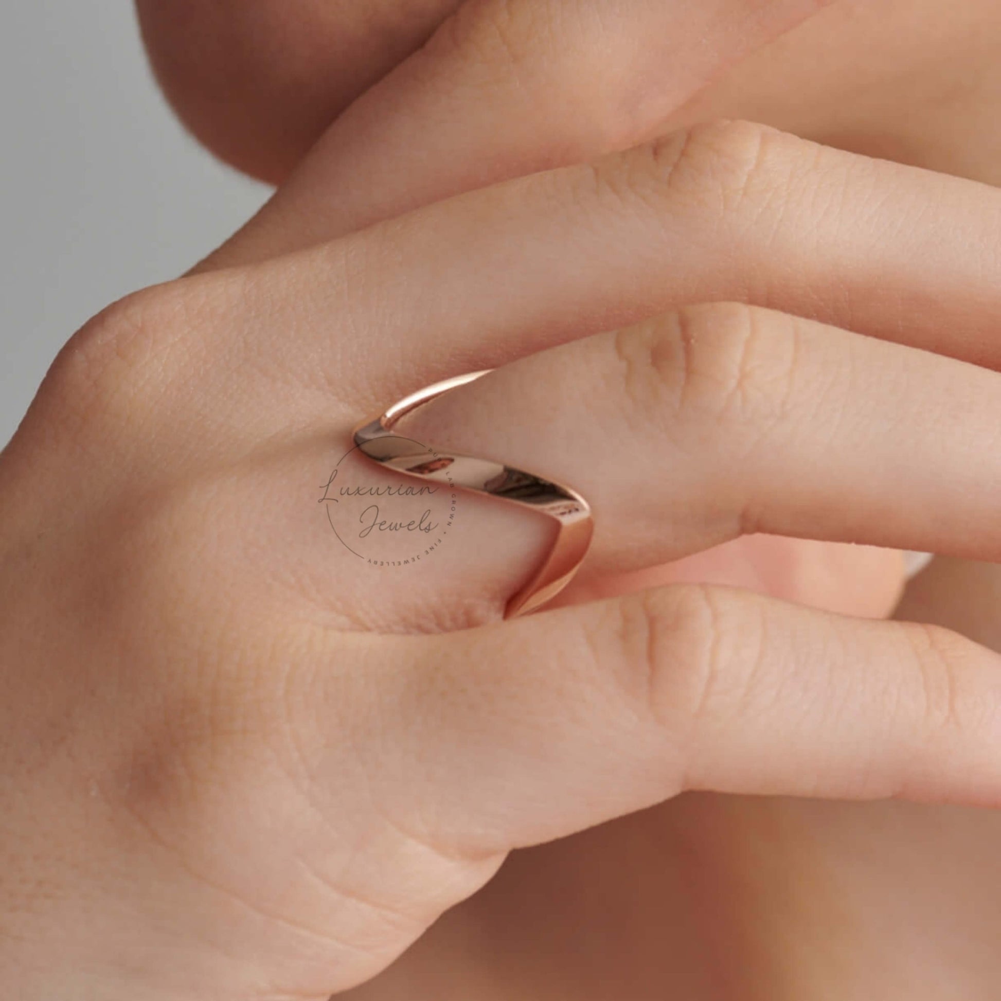 Midi V Ring, Minimalist Gold Band