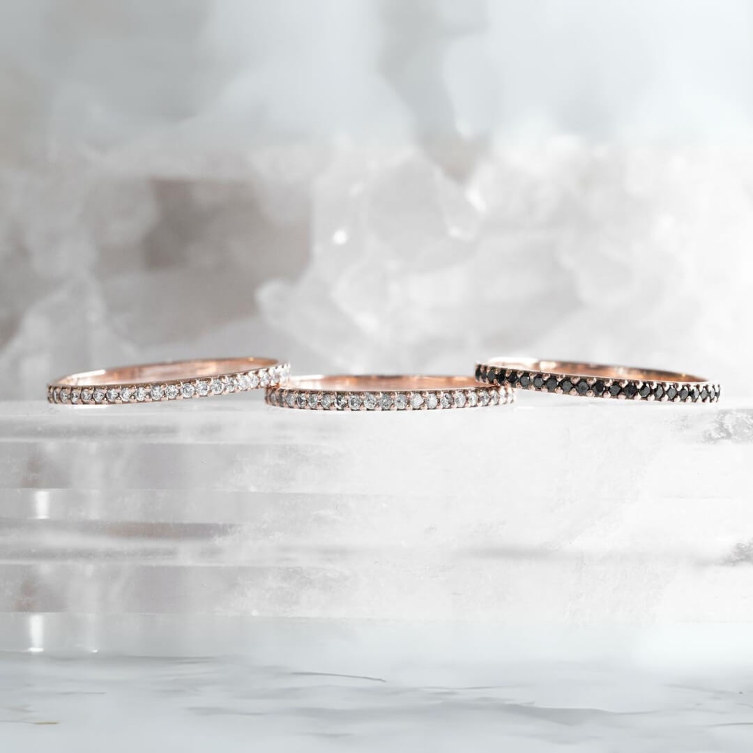 Round Cut Pave Graduating Halo Wedding Ring, Anniversary Gift