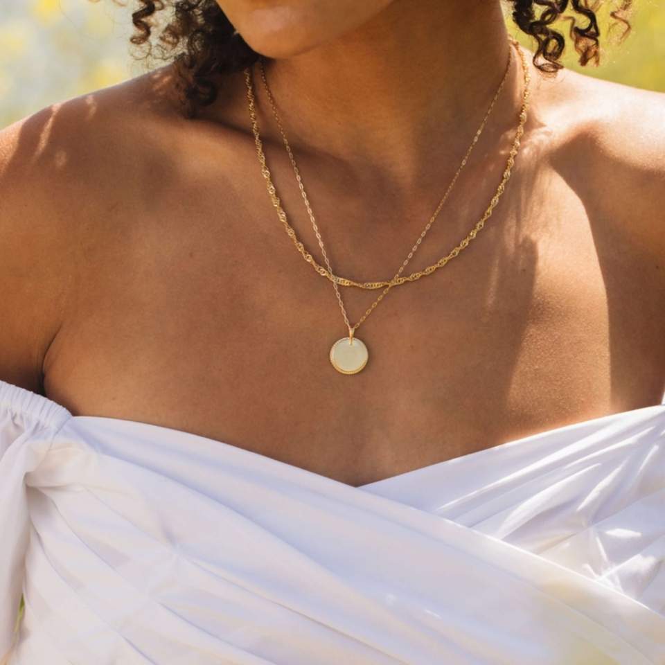 Solid Gold Circle Necklace