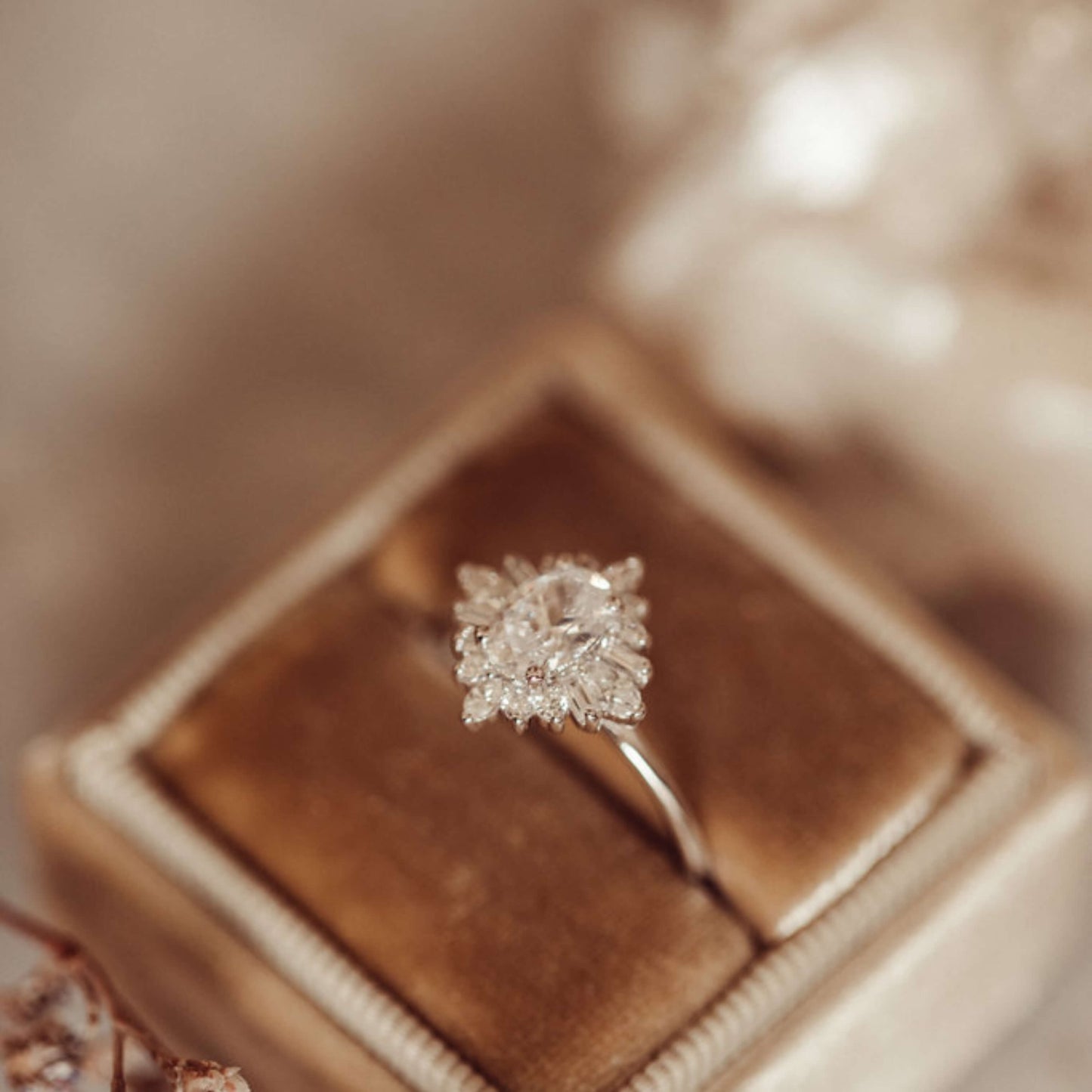 Starbrust Oval Cut Moissanite Engagement Ring