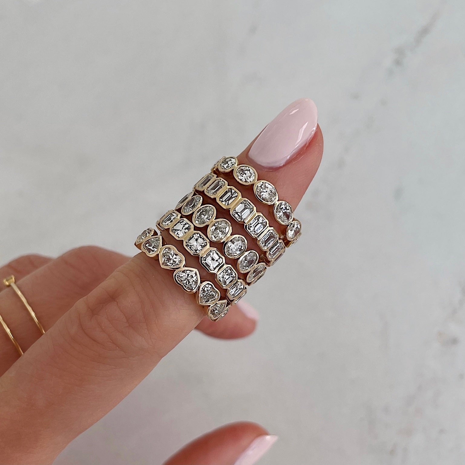 Unique_Anniversary_Ring