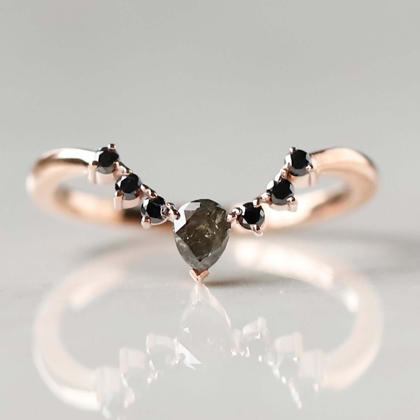 Unique Curved Diamond band