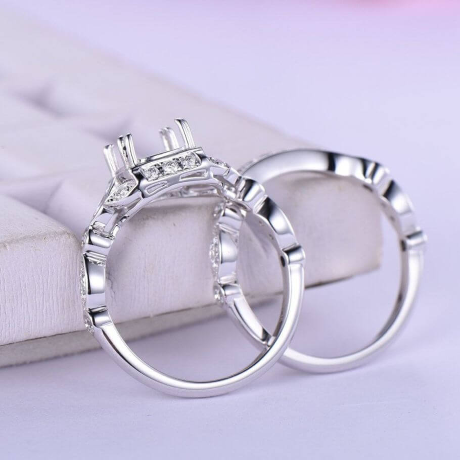 Vintage-Inspired Ring Engagement Ring