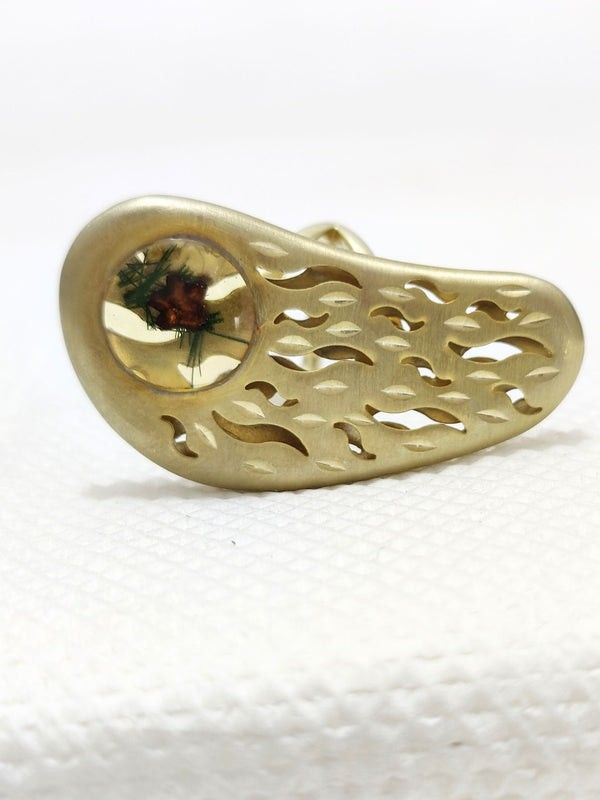 vintage 14k gold diamond moonstone-style flower ring