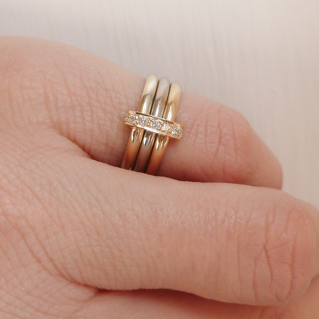 Wedding_Ring_For_Her_