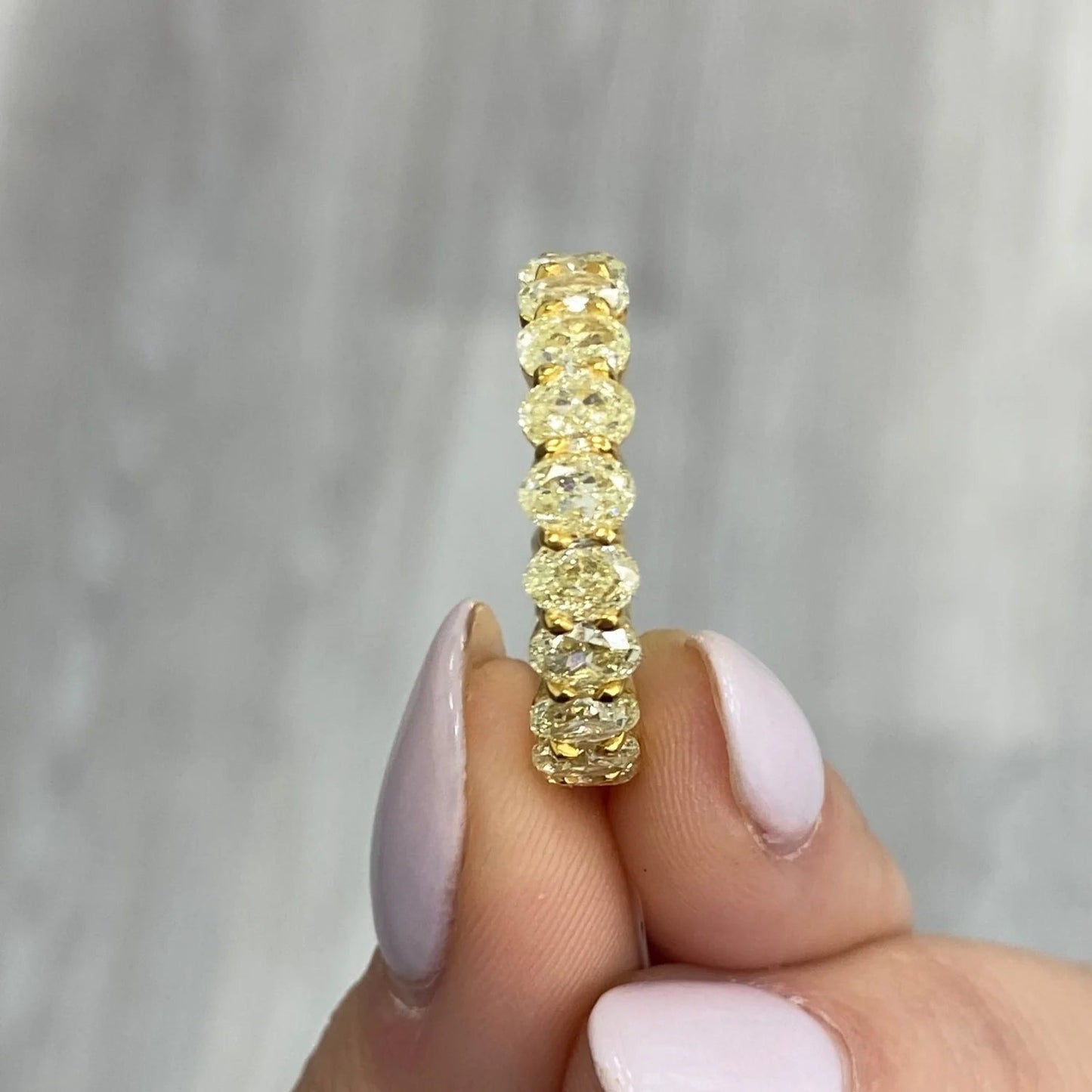 Yellow_Oval_Engagement_Ring