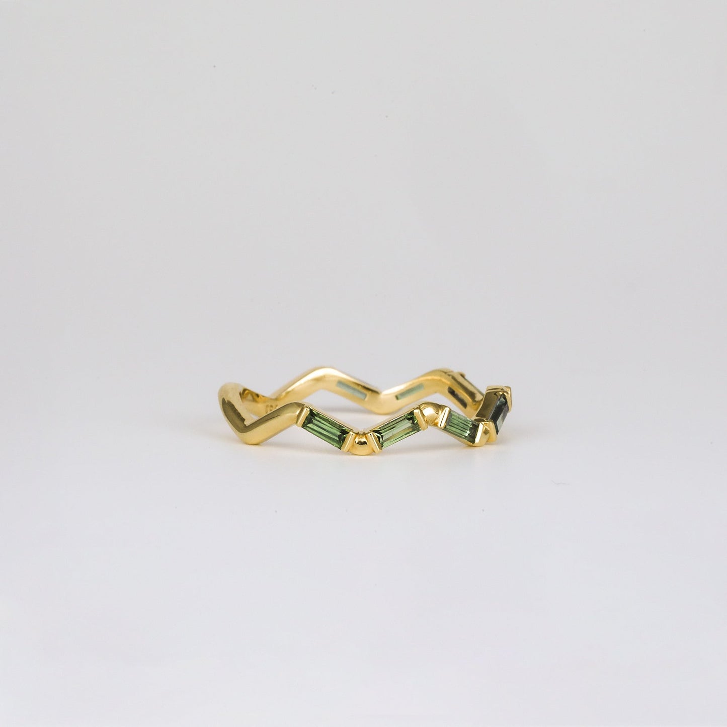 ZIGZAG_GREEN Diamond Band