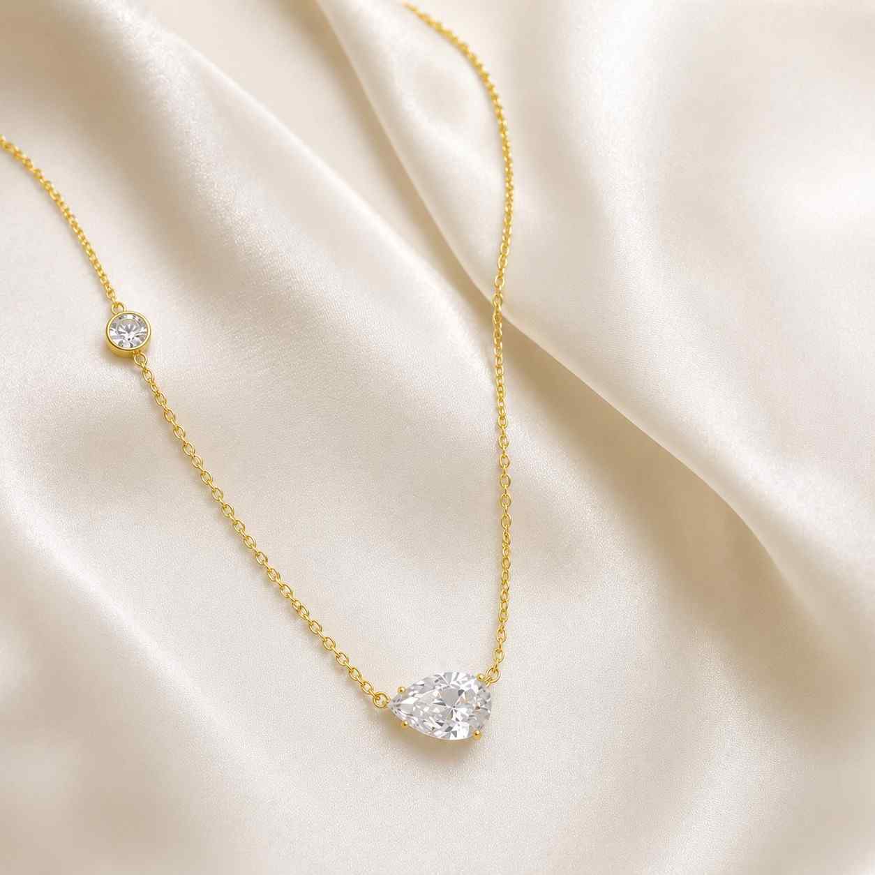 round necklace oval necklace marquise necklace pear necklace cushion necklace princess necklace emerald cut necklace