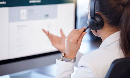 Can Luxurian Customer Support Help You Buy An Engagement Ring?