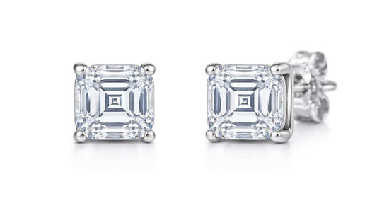  Stud Earrings