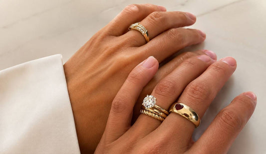 Gold Band Engagement Rings: Simple Yet Luxurious
