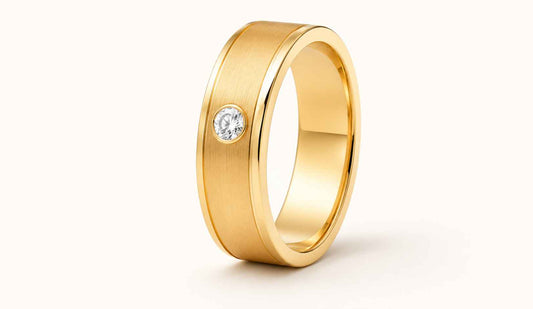 WEDDING BAND 