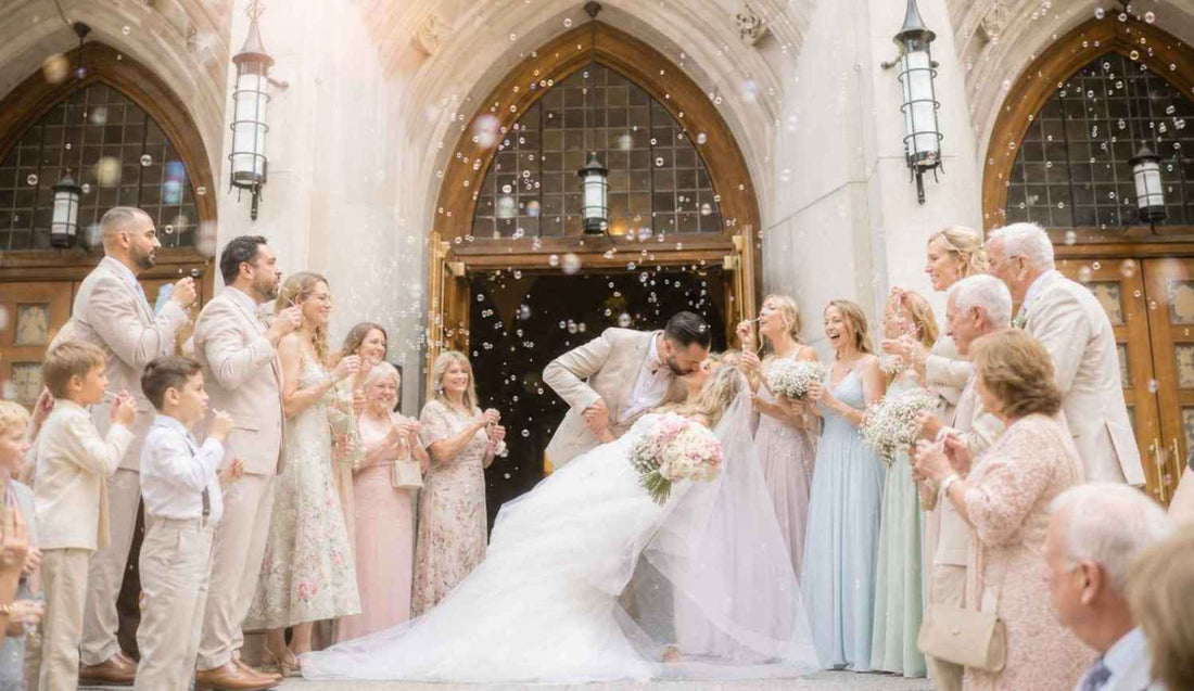 How to Create a Classic Wedding