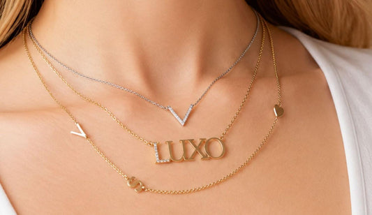  Personalized Diamond Necklaces