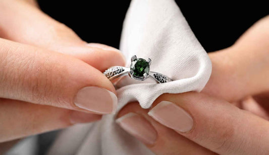 How to clean Gemstone Rings