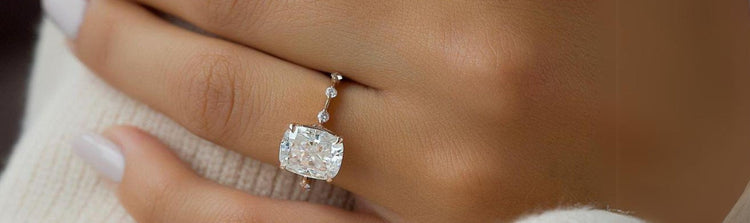 Luxurian Jewels Engagement Rings