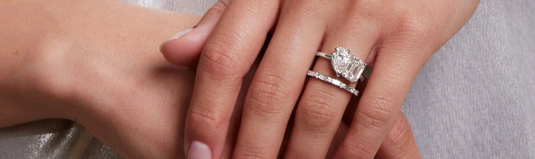 Moissanite Toi Et Moi Engagement Rings
