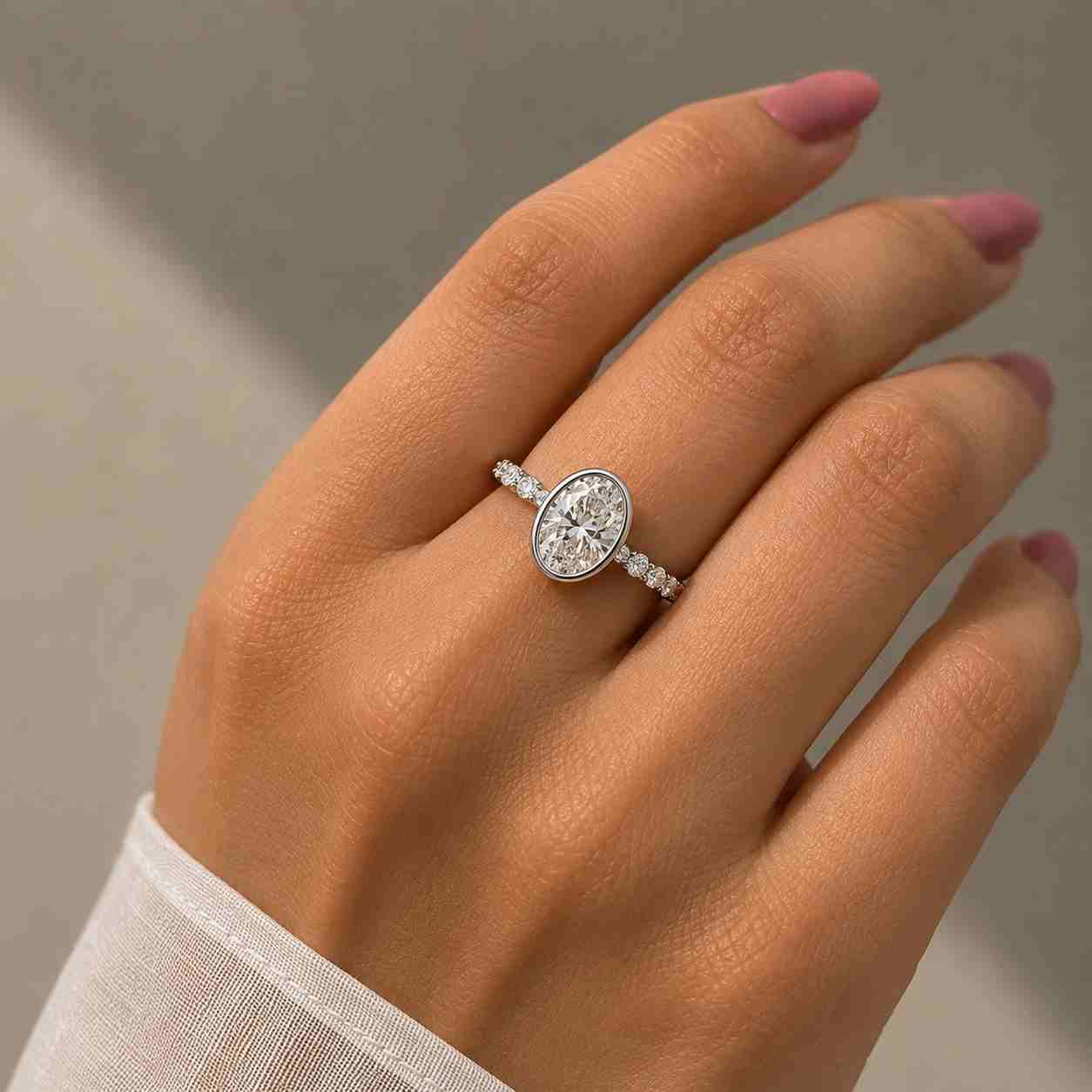 0.50 to 3.00 CT Pear Diamond Proposal Ring for Her