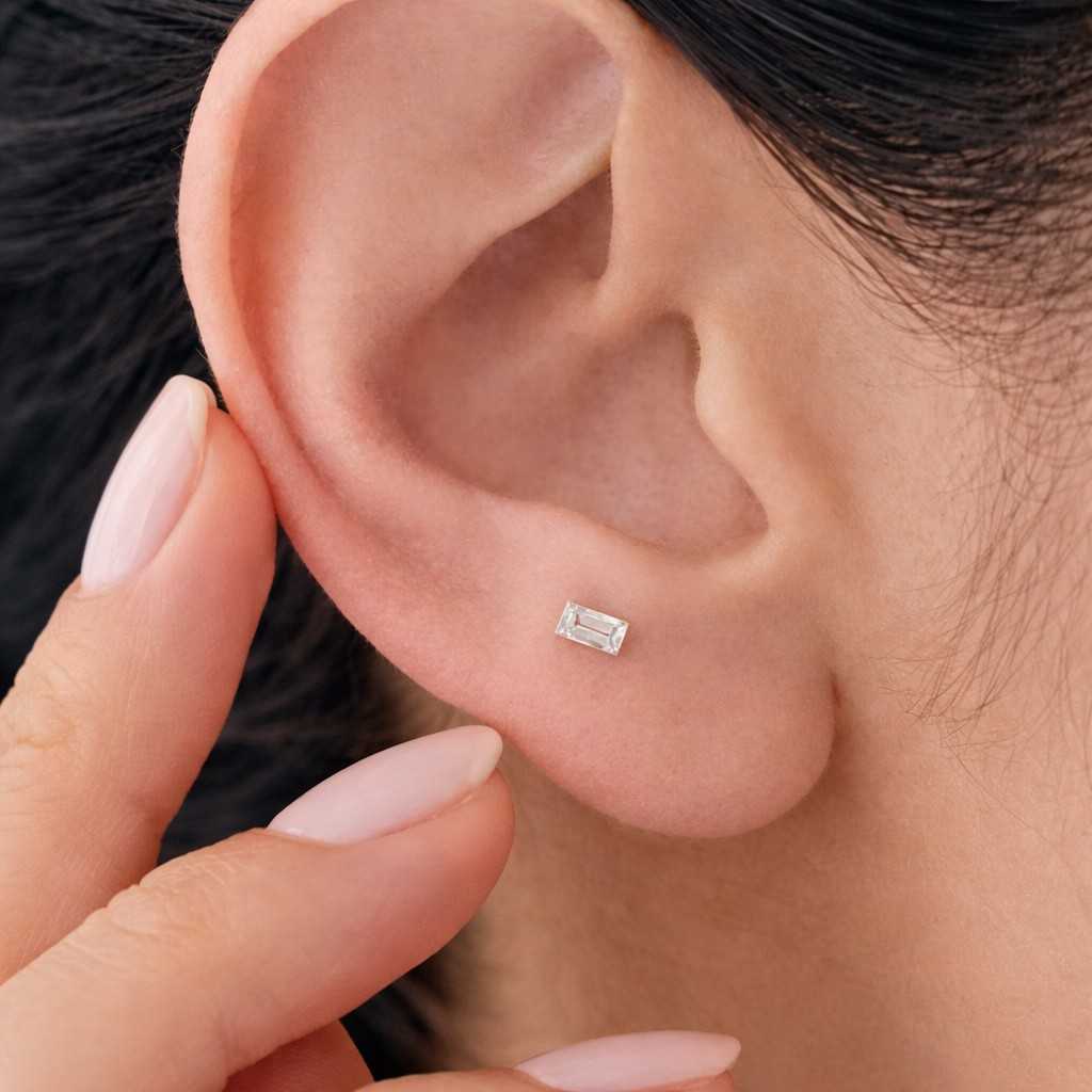 14k gold certified emerald cut moissanite stud earrings