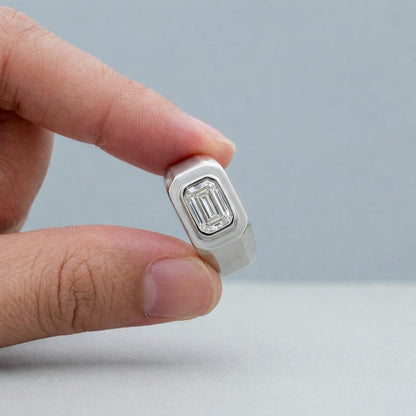 0.5 ct ring 1 ct ring 2 ct ring 3 ct ring 5 ct ring half carat ring one carat ring two carat ring three carat ring five carat ring small stone ring medium stone ring large stone ring oversized ring bold stone ring
