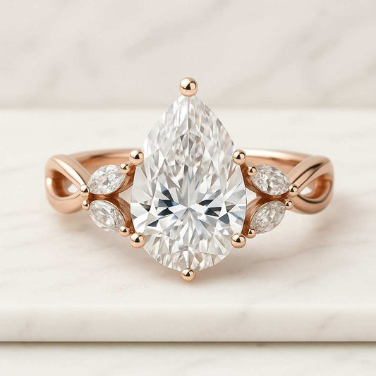 1.00 Carat Pear Cut Lab Grown Diamond Curved Ring CVD Diamond Solitaire Ring For Wedding Gift 14K Yellow Gold Anniversary Ring For Her