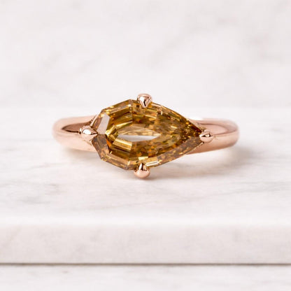 Elegant Pear Cut Citrine Ring, 14K Gold Dainty November Birthstone Jewelry, Unique Solitaire Promise Ring