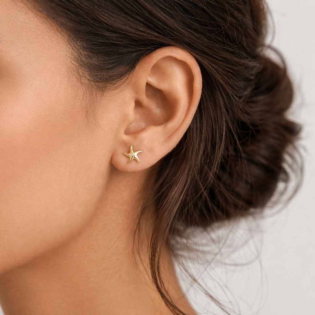 gold starfish stud earrings in 18k gold