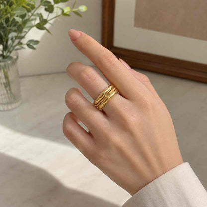 14K Gold Braided Twist Ring / 2MM 3MM Rope Wedding Band / Dainty Stackable Ring in 10K 18K / Gift for Her
