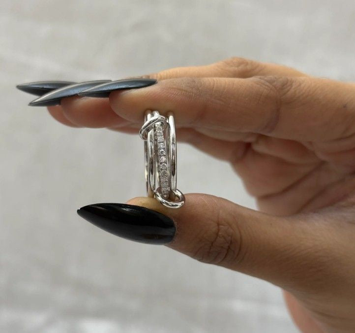 14K Gold Connected Stacker Gold Linked Spinner Ring  Two Tone Interlocking Band Ring  Dainty Statement Ring