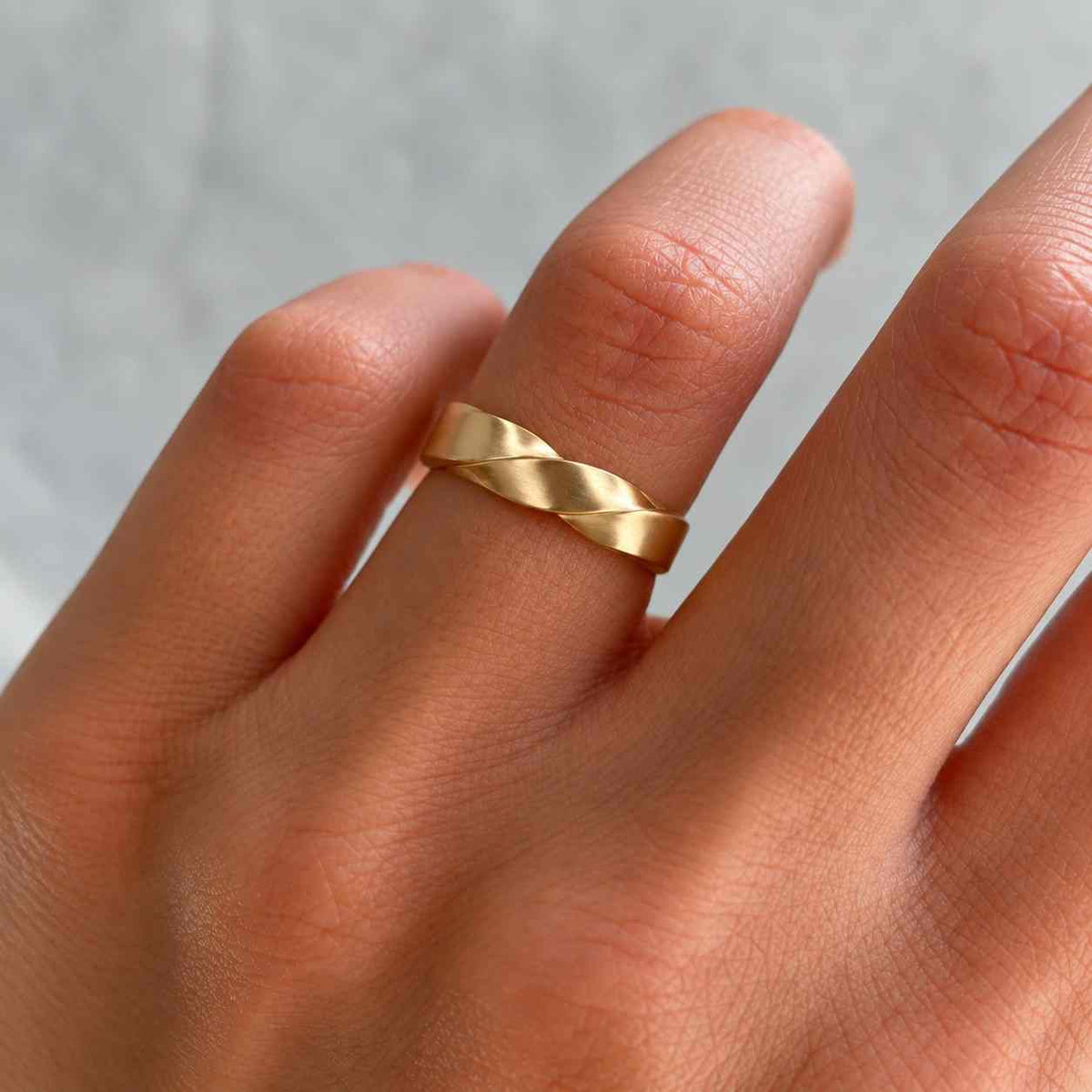 14k gold mobius men's wedding band