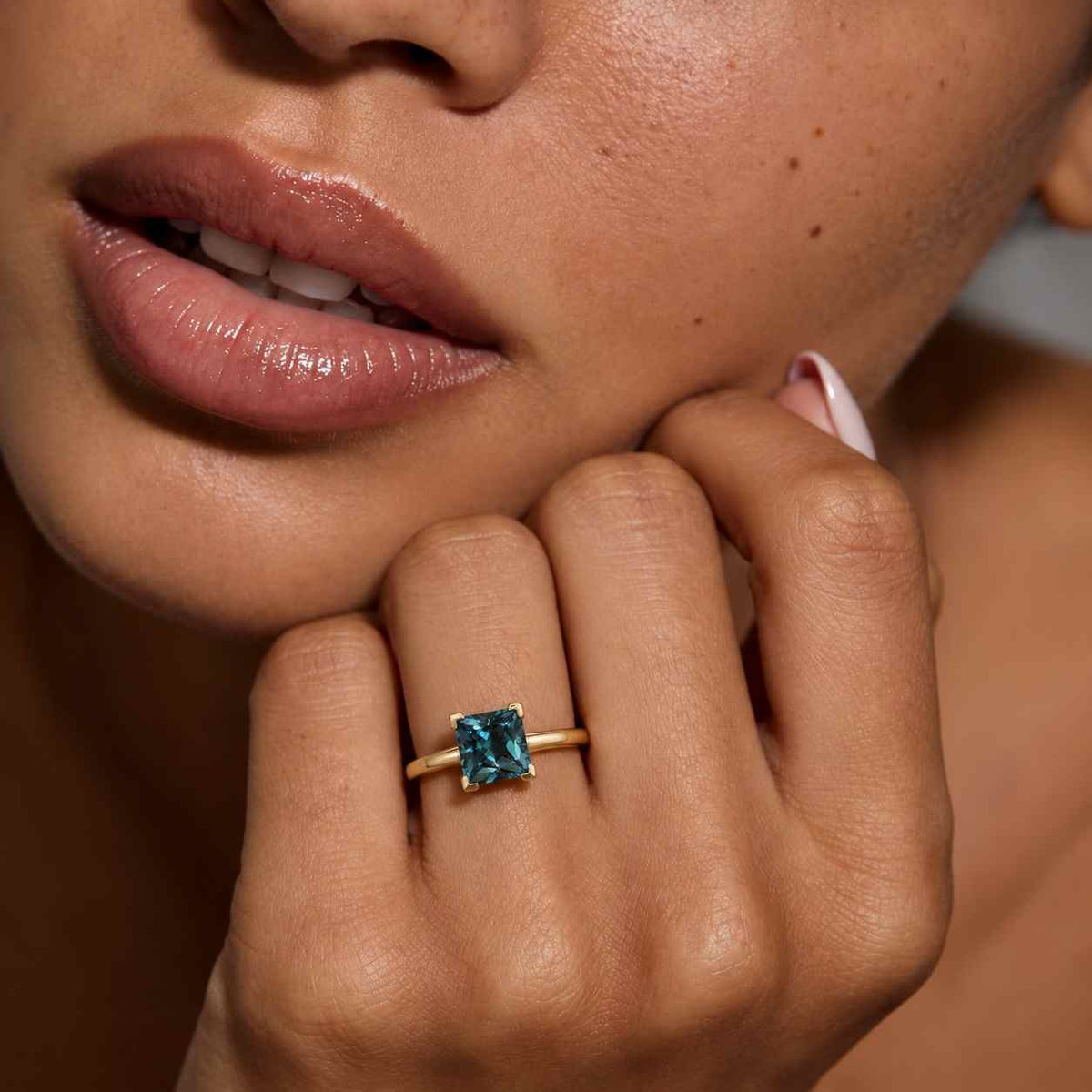 14k gold oval emerald ring | engagement green gemstone rings | may birthstone ring for women
