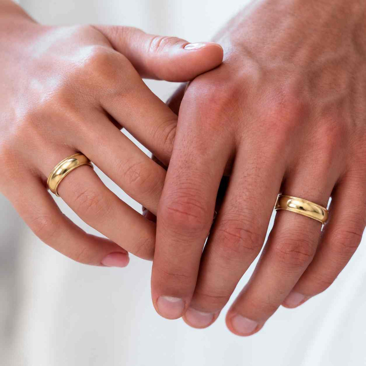 14K Solid Gold Engraved Wedding Band, Handcrafted Leaf Pattern Ring, Floral Etched Wedding Ring, Unique Nature Inspired Band for Men Women
