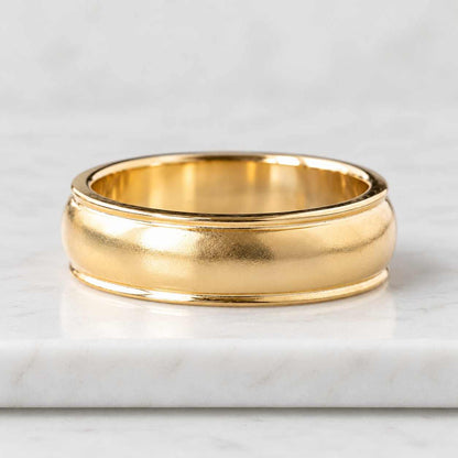 14K Solid Gold Engraved Wedding Band, Vintage Laurel Leaf Ring for Men & Women, Dainty Textured Botanical Band, Unique Anniversary Gift
