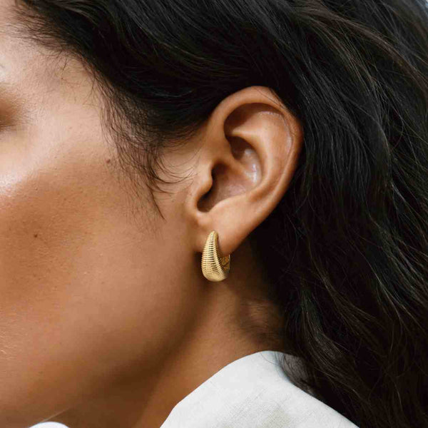 14K Solid Gold Ribbed Hoop Earrings Textured Chunky Huggie Earrings for Her
