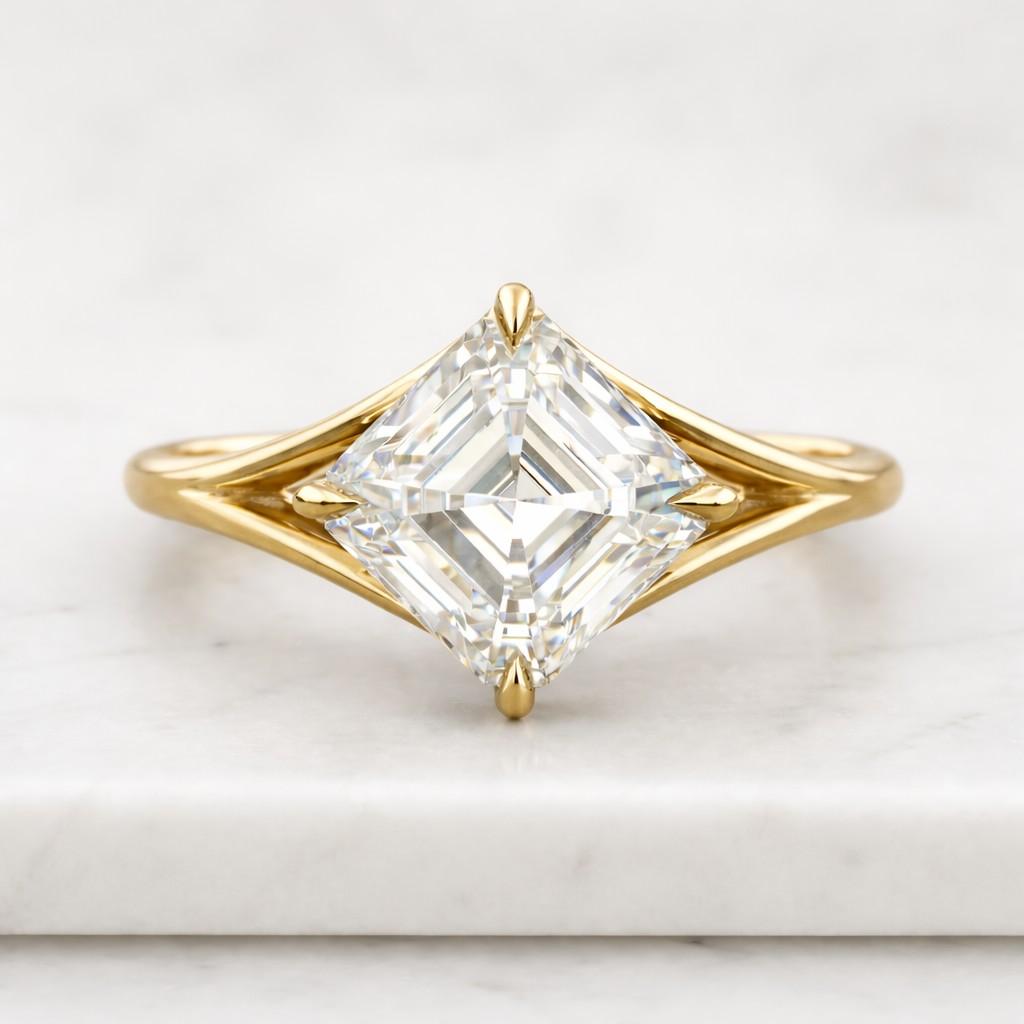 14k yellow gold solitaire ring