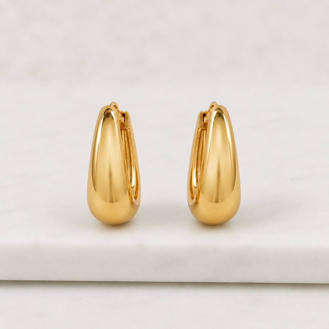 14k 18k solid gold teardrop huggie earrings. Dainty hinge earrings.
