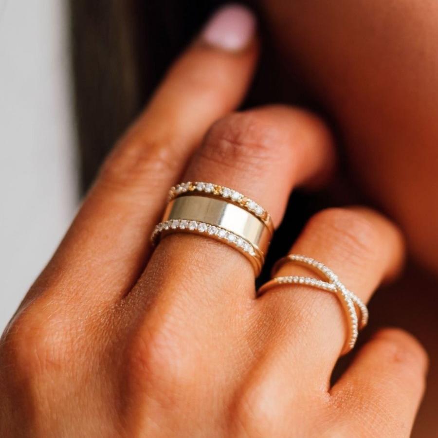 14k Gold Diamond Criss Cross Infinity Ring