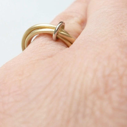 14k Solid Gold Bee Ring  Dainty Stacking Pinky Ring for Women Bumble Bee Jewelry Gift in 10k 14k 18k Gold, Symbolic Nature Inspired Band