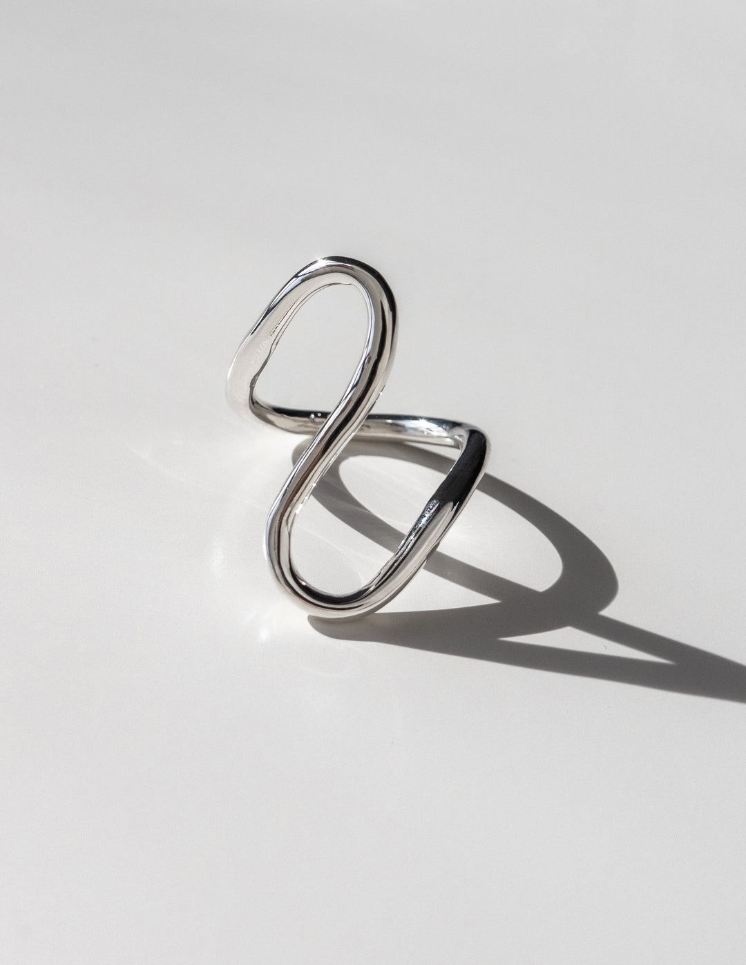 14k_Solid_Gold_Chevron_Ring