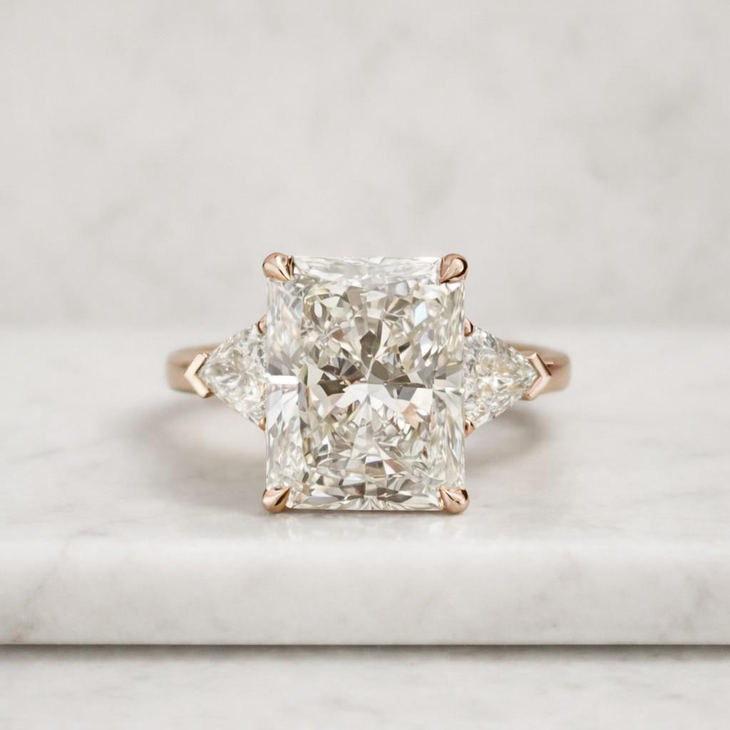 14k Solid Gold Diamond Heart Pendant Necklace