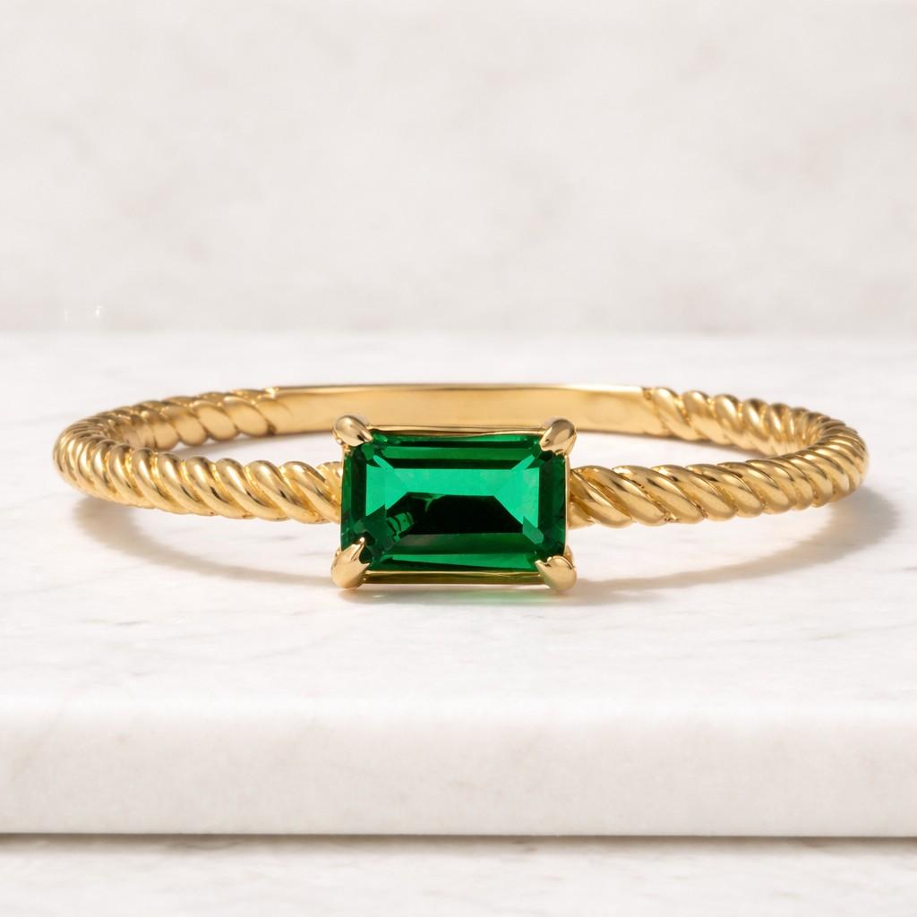 14k Solid Gold Emerald Baguette Band Ring