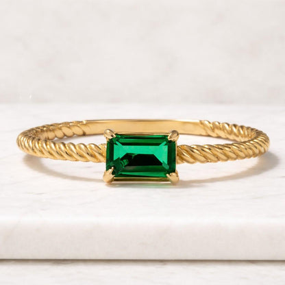 14k Solid Gold Emerald Baguette Band Ring