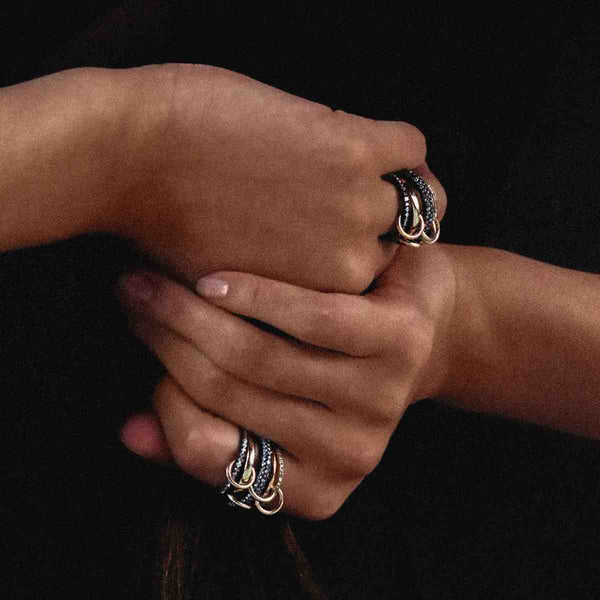 14k Solid Gold Round Diamond Interlocking Eternity Ring