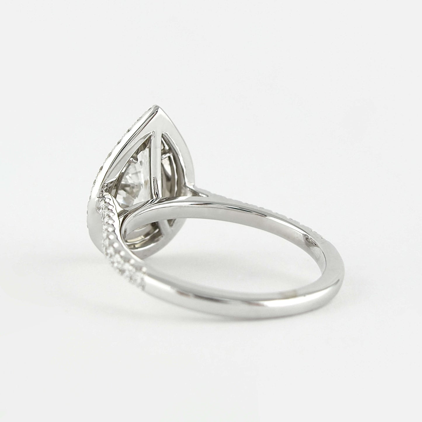 14k White Solid Gold Ring, Round Cut Diamond