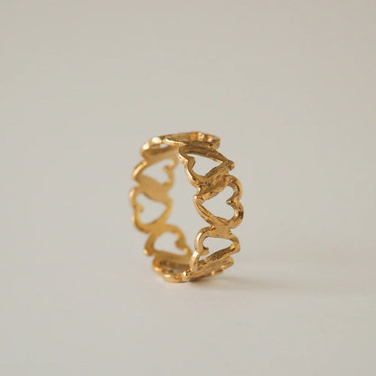 18K_Solid_Gold_Heart_Ring
