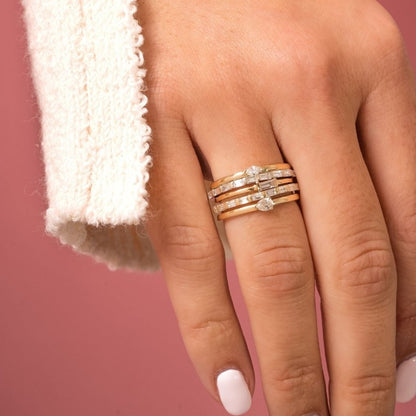 18k Yellow Gold Pear Cut Diamond Minimalist Ring